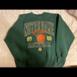 Vintage Notre Dame Basketball Crewneck